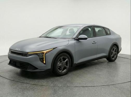 Morning Haze 2025 Kia K4 LXS
