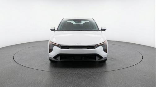 Snow White Pearl 2025 Kia K4 LXS