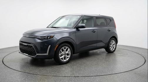 Gravity Gray 2025 Kia Soul LX
