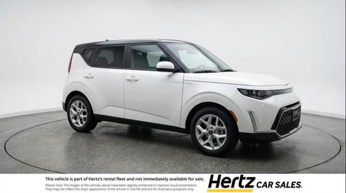 Snow White Pearl 2025 Kia Soul LX