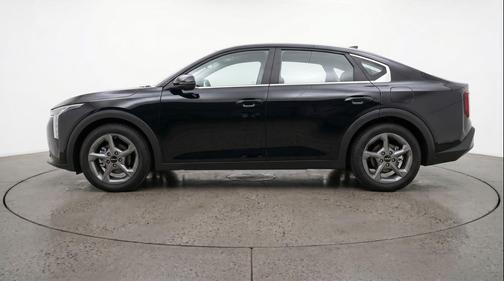 Aurora Black Pearl 2025 Kia K4 LXS