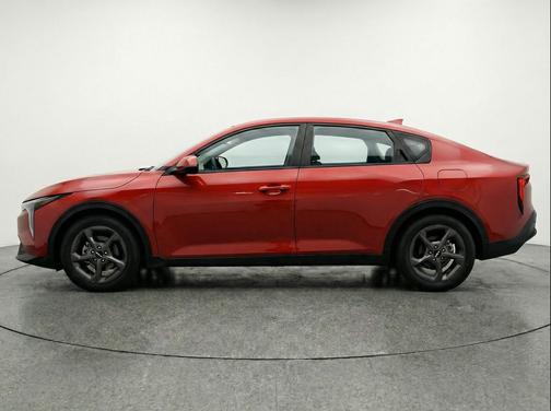 Currant Red 2025 Kia K4 LXS