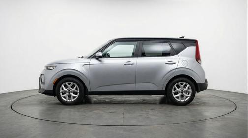 Steel Gray 2025 Kia Soul LX
