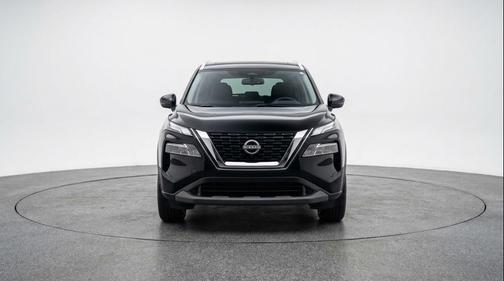 Super Black 2025 Nissan Rogue SV