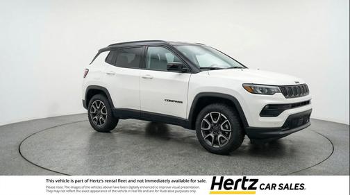 Bright White Clearcoat 2025 Jeep Compass Trailhawk
