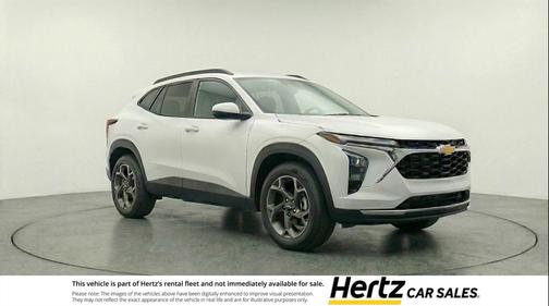 Summit White 2025 Chevrolet Trax LT