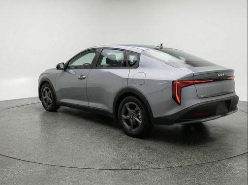 Steel Gray 2025 Kia K4 LXS
