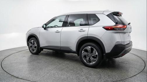 Brilliant Silver Metallic 2025 Nissan Rogue SV
