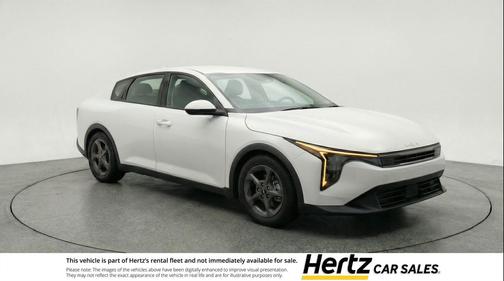 Snow White Pearl 2025 Kia K4 LXS