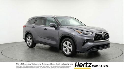Magnetic Gray Metallic 2025 Toyota Highlander LE
