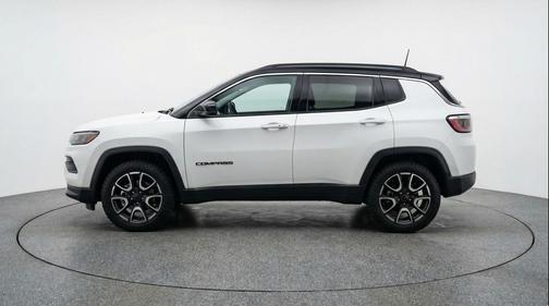 Bright White Clearcoat 2025 Jeep Compass Trailhawk