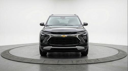Mosaic Black Metallic 2025 Chevrolet Trailblazer LT