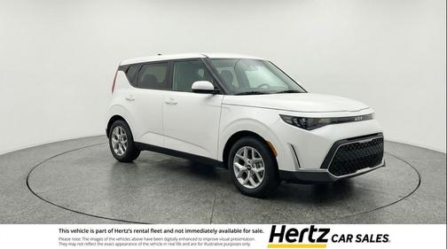 Snow White Pearl 2025 Kia Soul LX