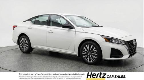 Glacier White 2025 Nissan Altima SV FWD