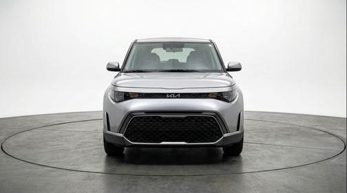 Steel Gray 2025 Kia Soul LX