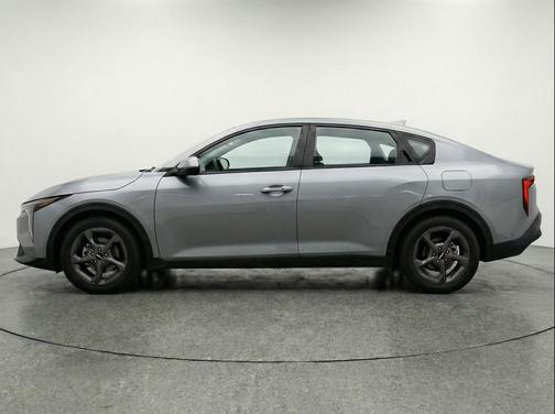 Steel Gray 2025 Kia K4 LXS