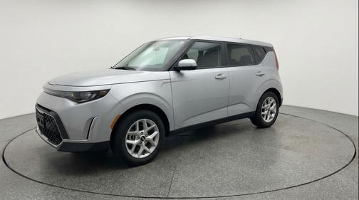 Steel Gray 2025 Kia Soul LX