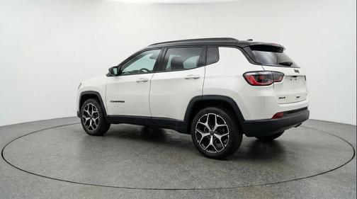 Bright White Clearcoat 2025 Jeep Compass Limited