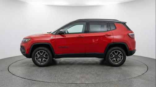 Red Hot Pearlcoat 2025 Jeep Compass Trailhawk