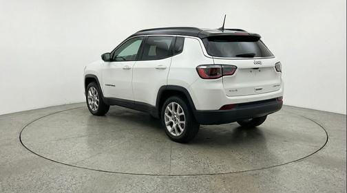 Bright White Clearcoat 2025 Jeep Compass Limited