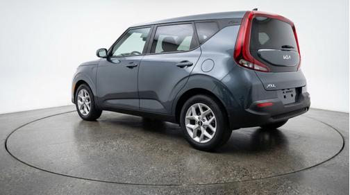 Gravity Gray 2025 Kia Soul LX