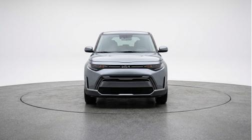 Gravity Gray 2025 Kia Soul LX