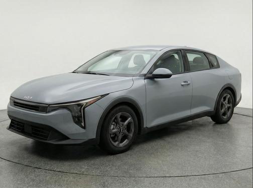 Morning Haze 2025 Kia K4 LXS
