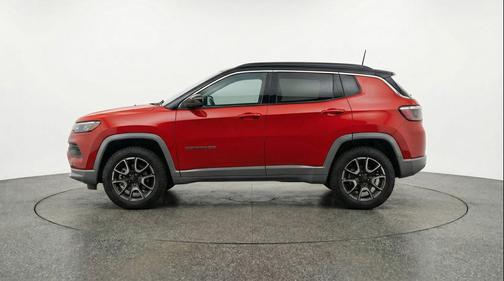 Red Hot Pearlcoat 2025 Jeep Compass Trailhawk