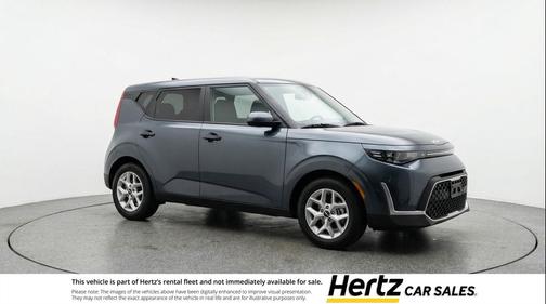 Gravity Gray 2025 Kia Soul LX