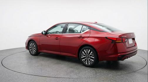Scarlet Ember Tintcoat 2025 Nissan Altima SV FWD