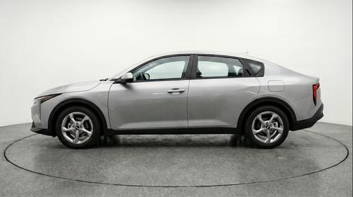 Steel Gray 2025 Kia K4 LXS