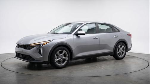 Steel Gray 2025 Kia K4 LXS