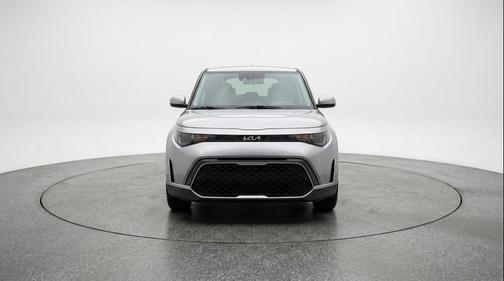 Steel Gray 2025 Kia Soul LX