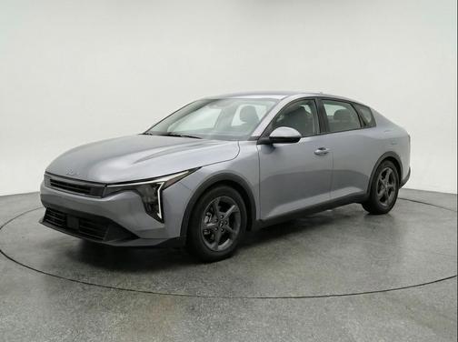 Steel Gray 2025 Kia K4 LXS