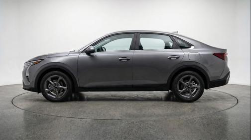 Interstellar Gray 2025 Kia K4 LXS