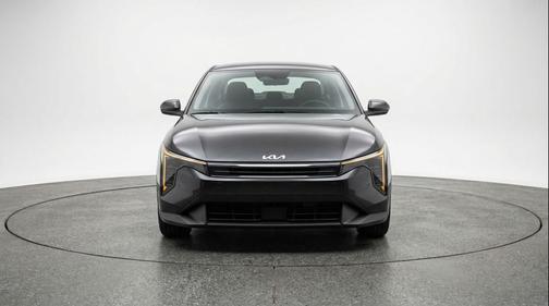 Interstellar Gray 2025 Kia K4 LXS