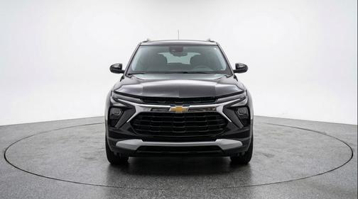 Mosaic Black Metallic 2025 Chevrolet Trailblazer LT