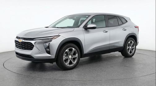 Sterling Gray Metallic 2025 Chevrolet Blazer 2LT