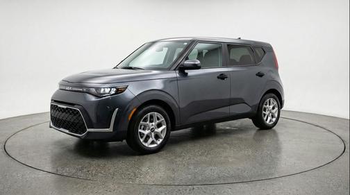 Gravity Gray 2025 Kia Soul LX