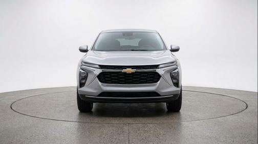 Sterling Gray Metallic 2025 Chevrolet Blazer 2LT