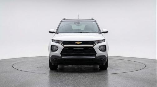 Summit White 2025 Chevrolet Trailblazer LT