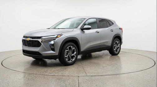 Sterling Gray Metallic 2025 Chevrolet Trax LT