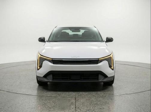 Snow White Pearl 2025 Kia K4 LXS