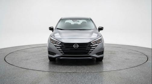 Gun Metallic 2025 Nissan Versa 1.6 SV
