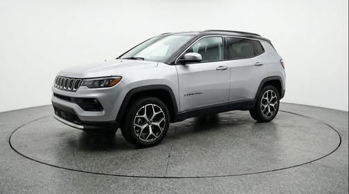 Silver Zynith Metallic Clearcoat 2025 Jeep Compass Limited