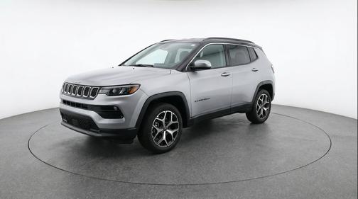 Silver Zynith Metallic Clearcoat 2025 Jeep Compass Limited