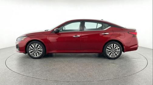 Scarlet Ember Tintcoat 2025 Nissan Altima SV FWD