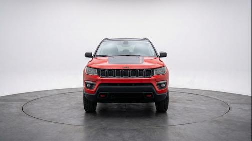 Red Hot Pearlcoat 2025 Jeep Compass Trailhawk