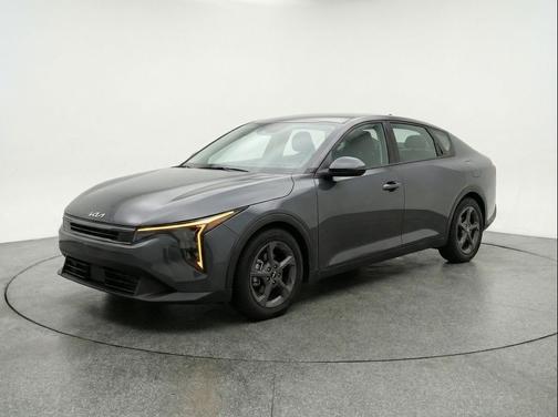 Interstellar Gray 2025 Kia K4 LXS