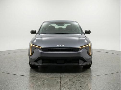 Interstellar Gray 2025 Kia K4 LXS